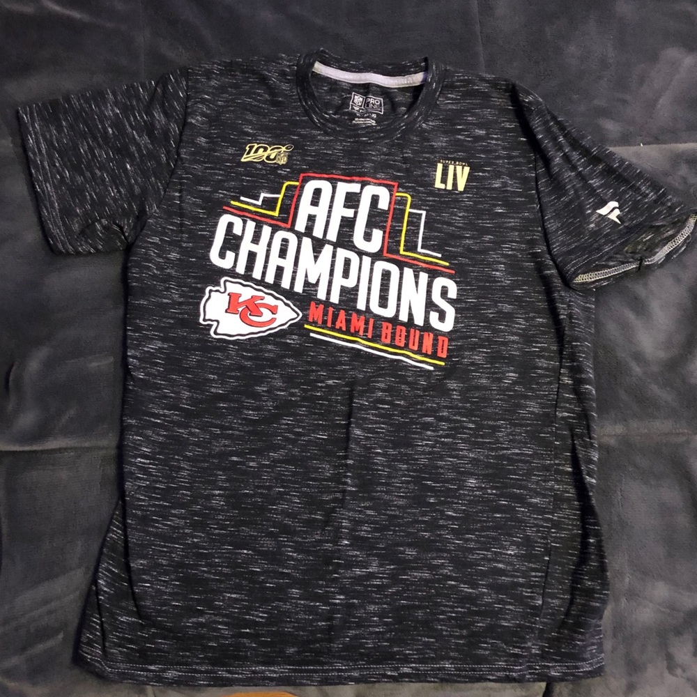 Brand New KC Chiefs t shirt